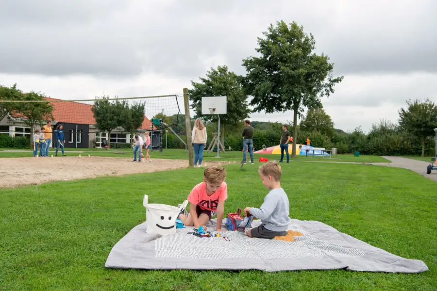 Buiten DSC 0828 klein